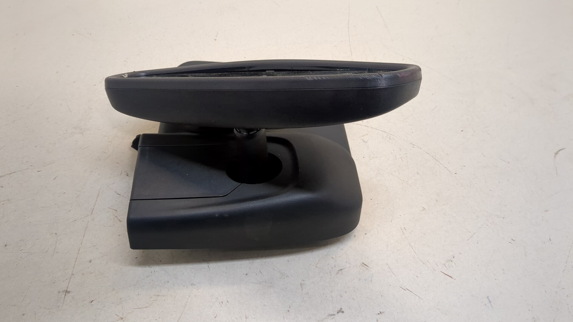 Зеркало заднего вида