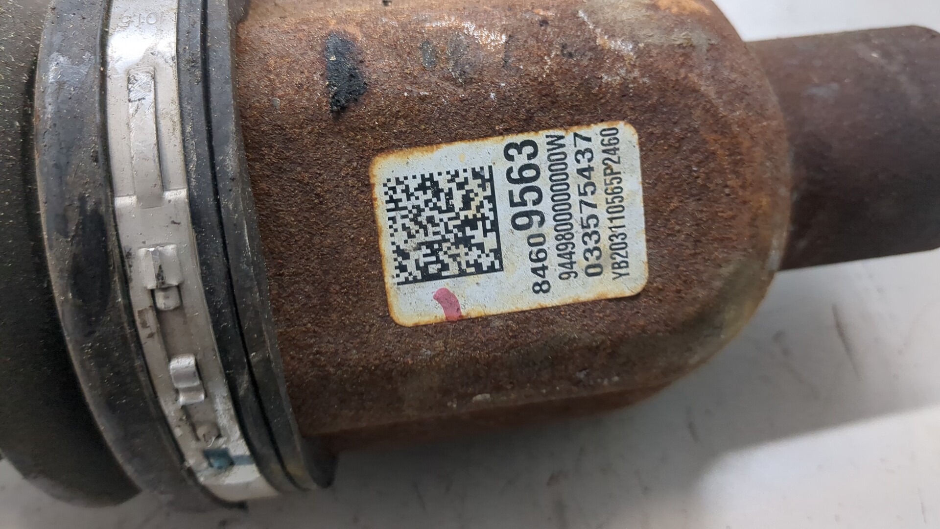 Полуось передняя правая