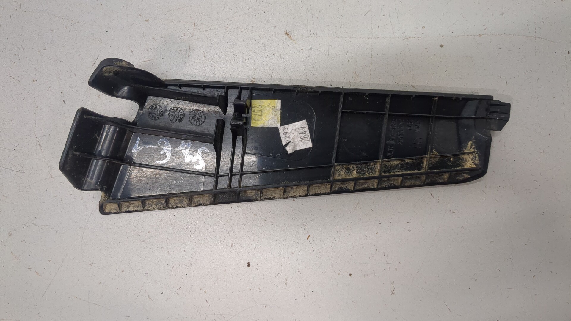 Накладка (кузов наружные)