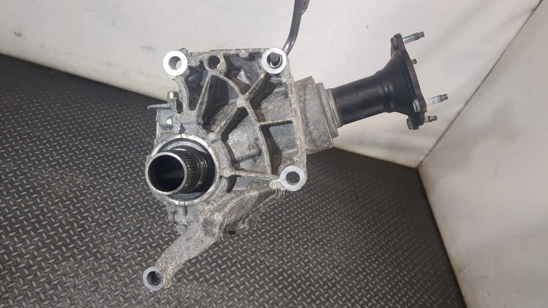 Коробка раздаточная