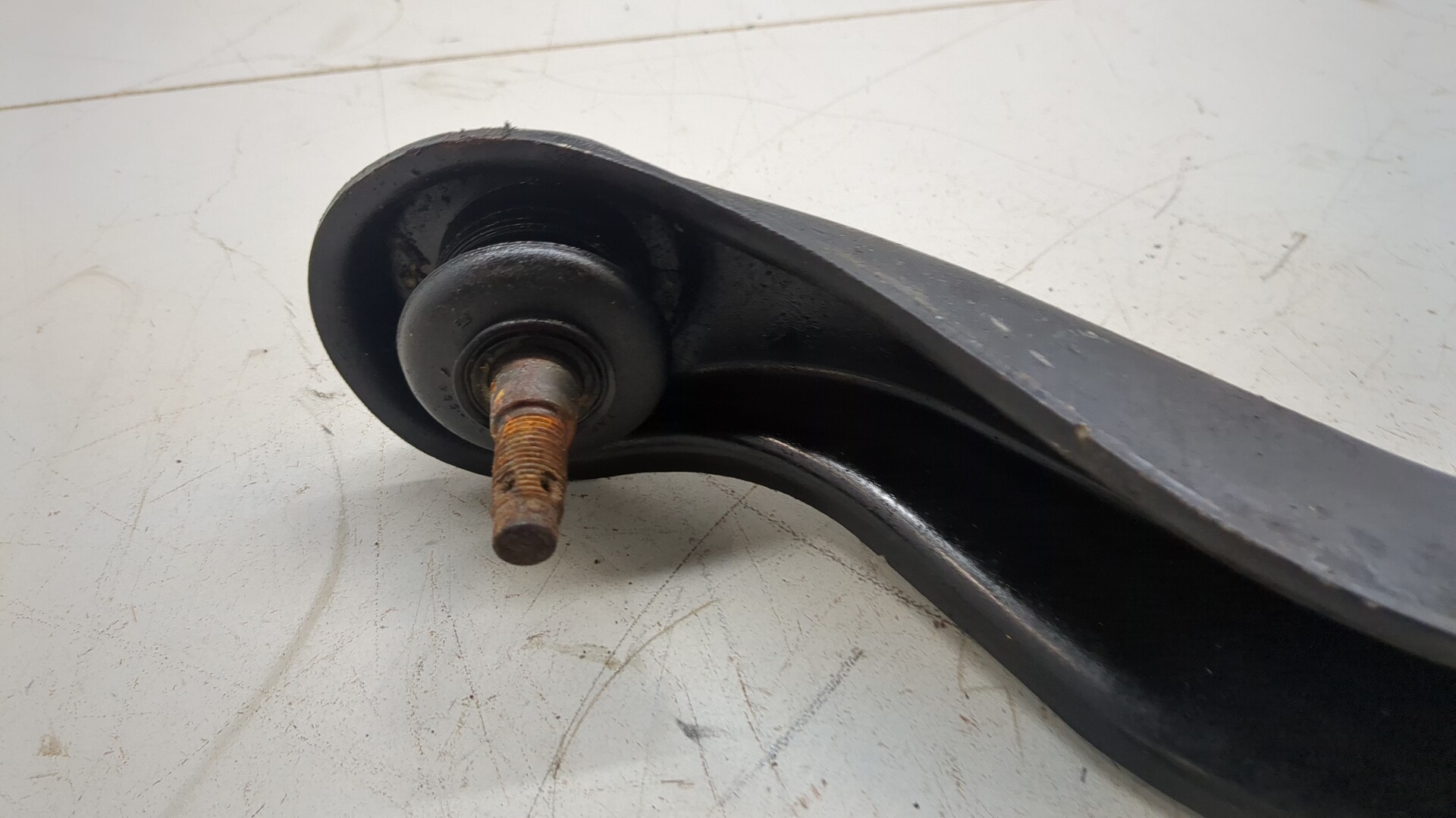 Рычаг задний