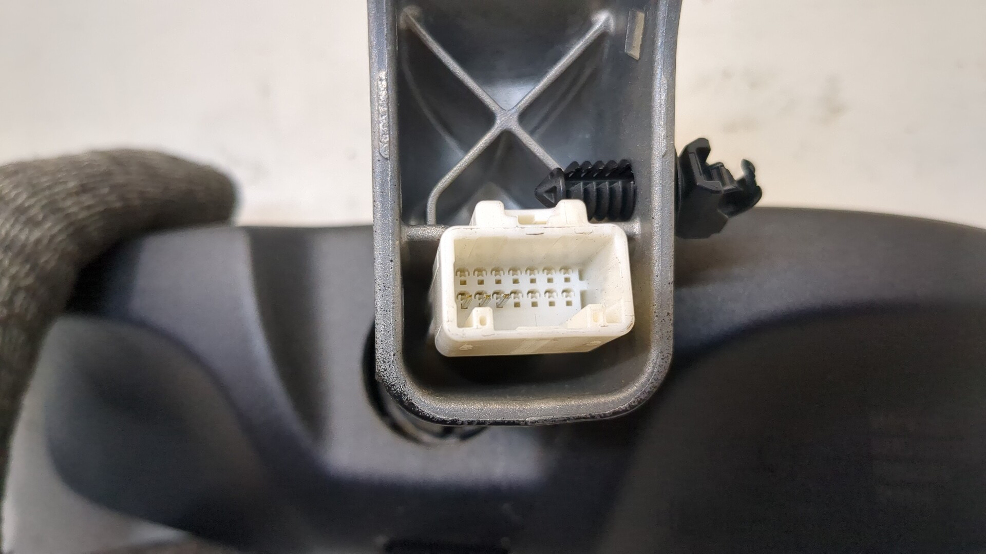 Зеркало заднего вида