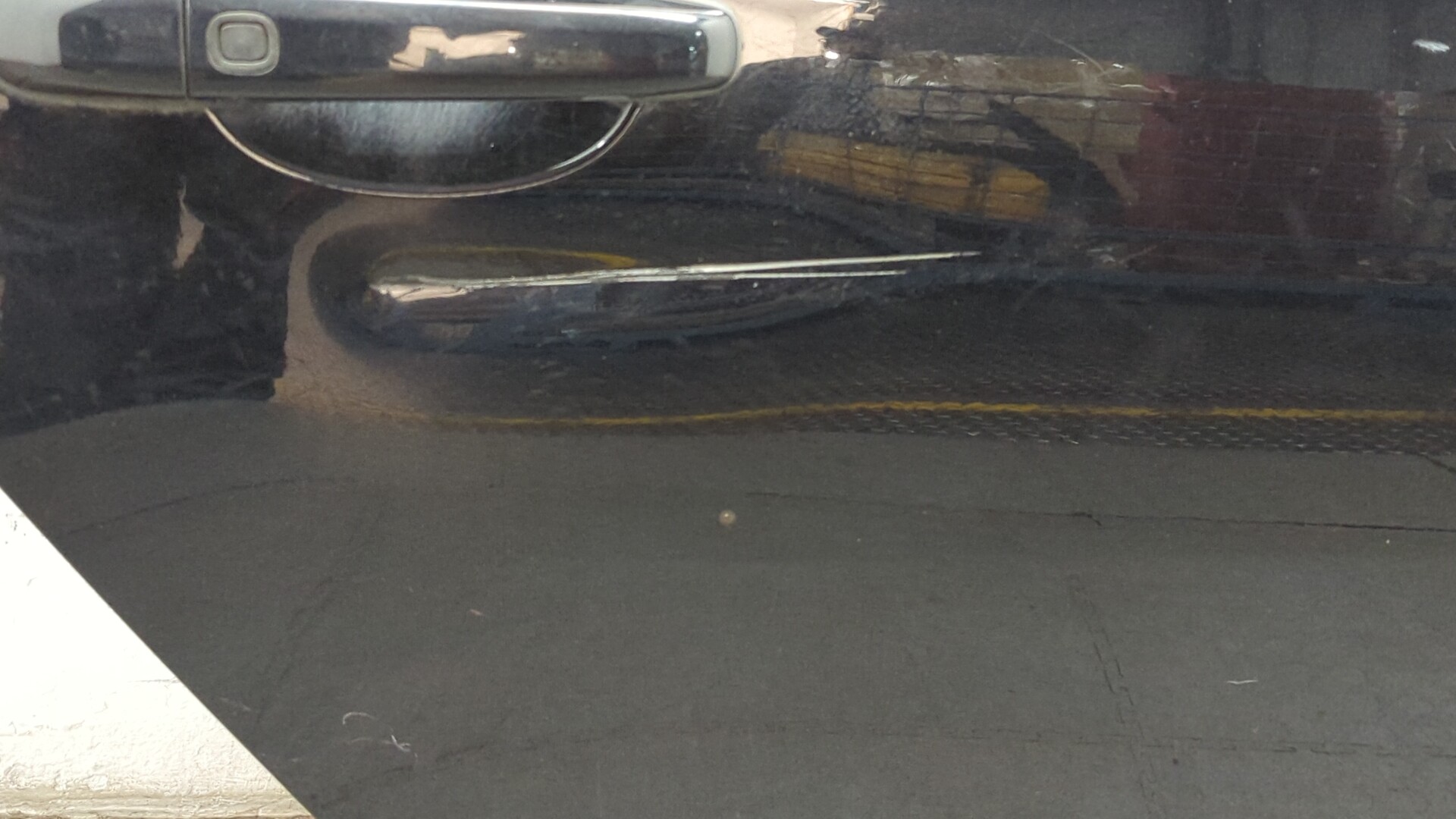 Дверь задняя правая