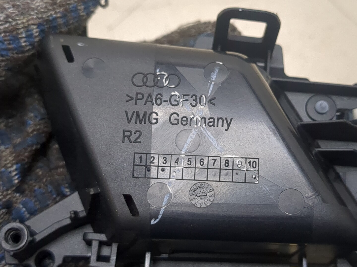 Ручка двери задней внутренняя правая