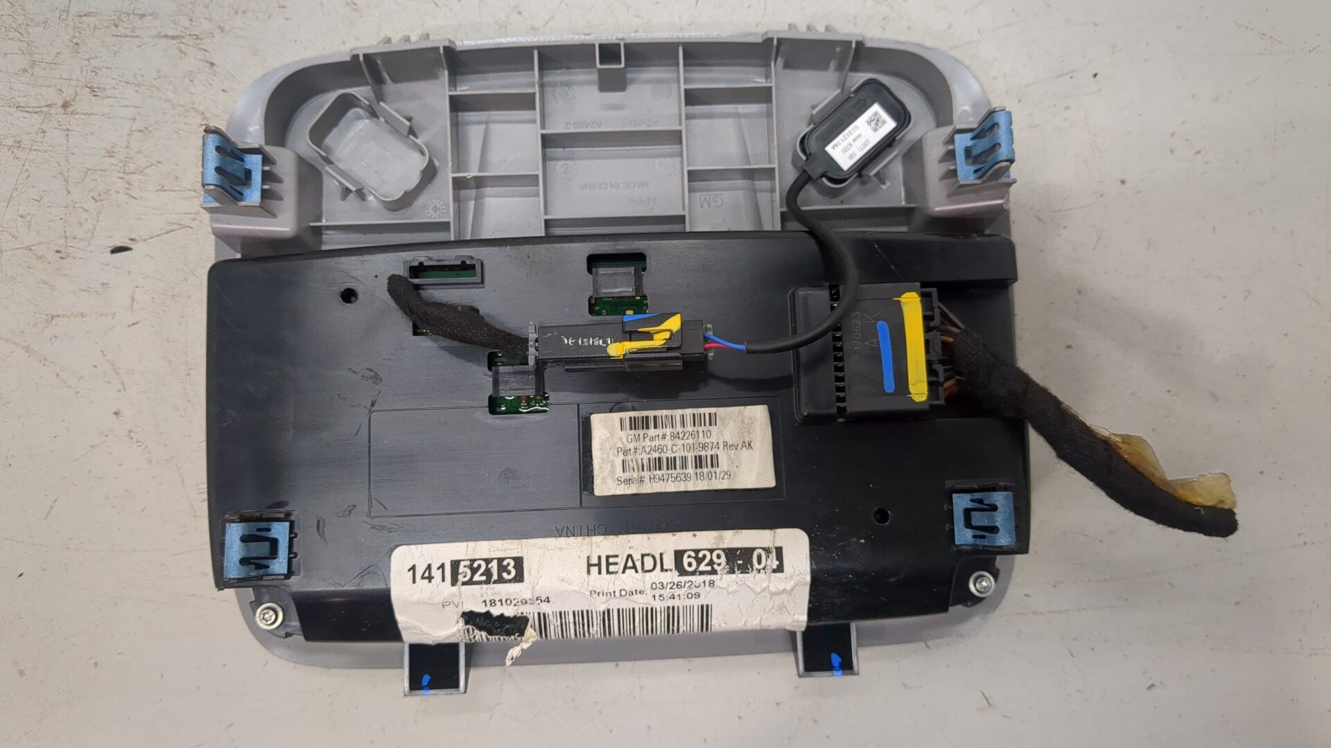 Плафон салонный