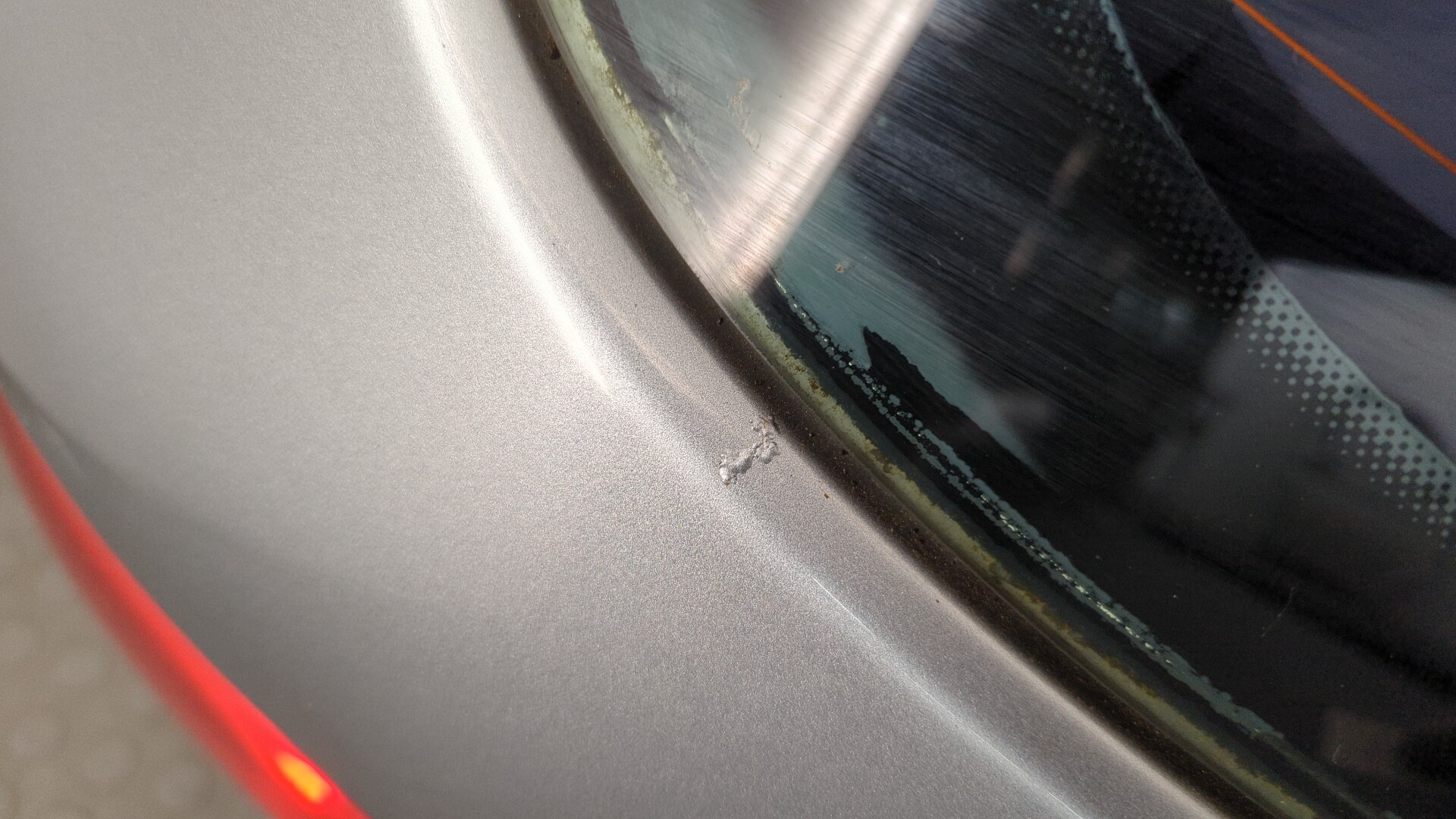 Дверь багажника