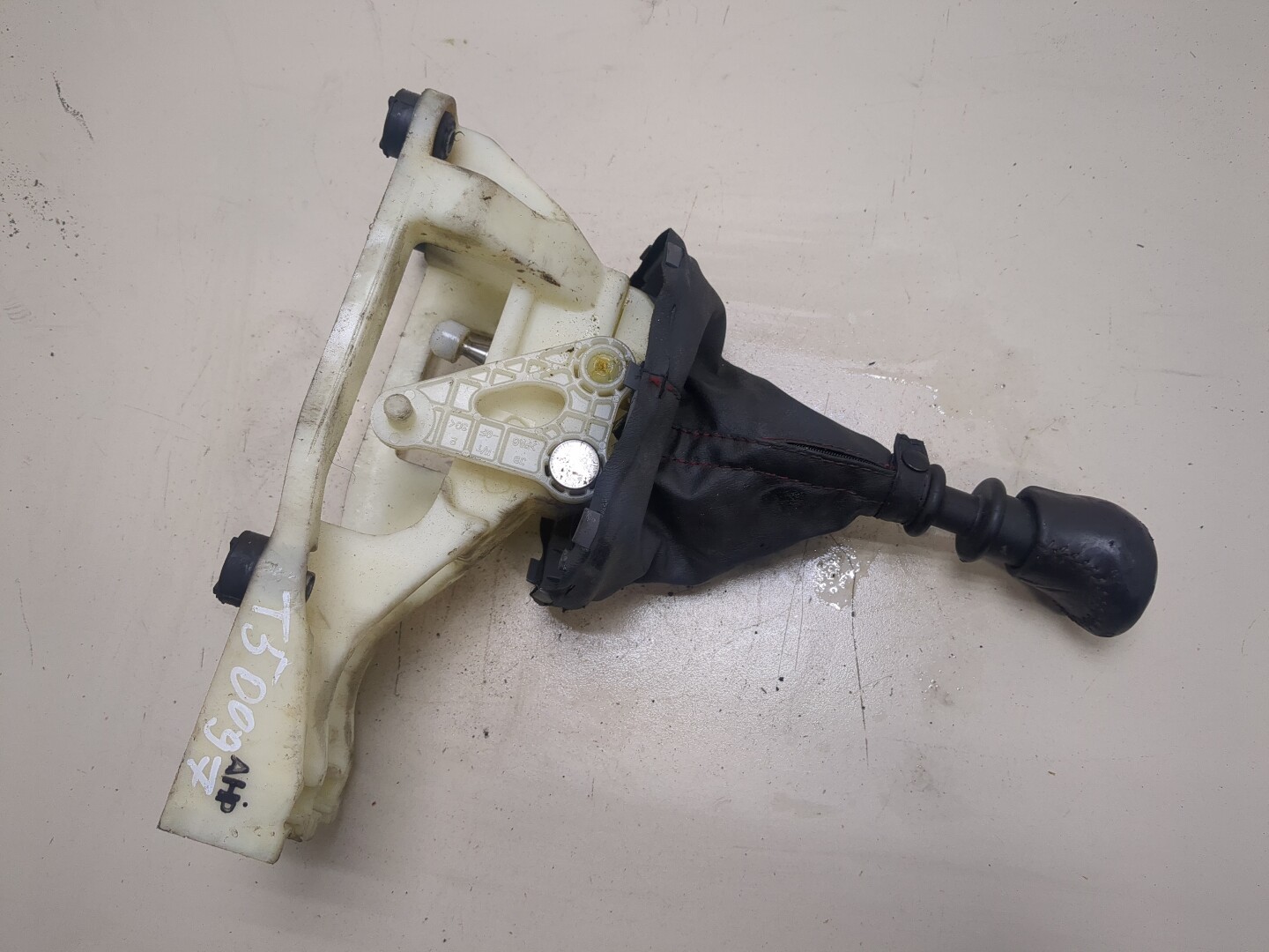 Кулиса МКПП / АКПП