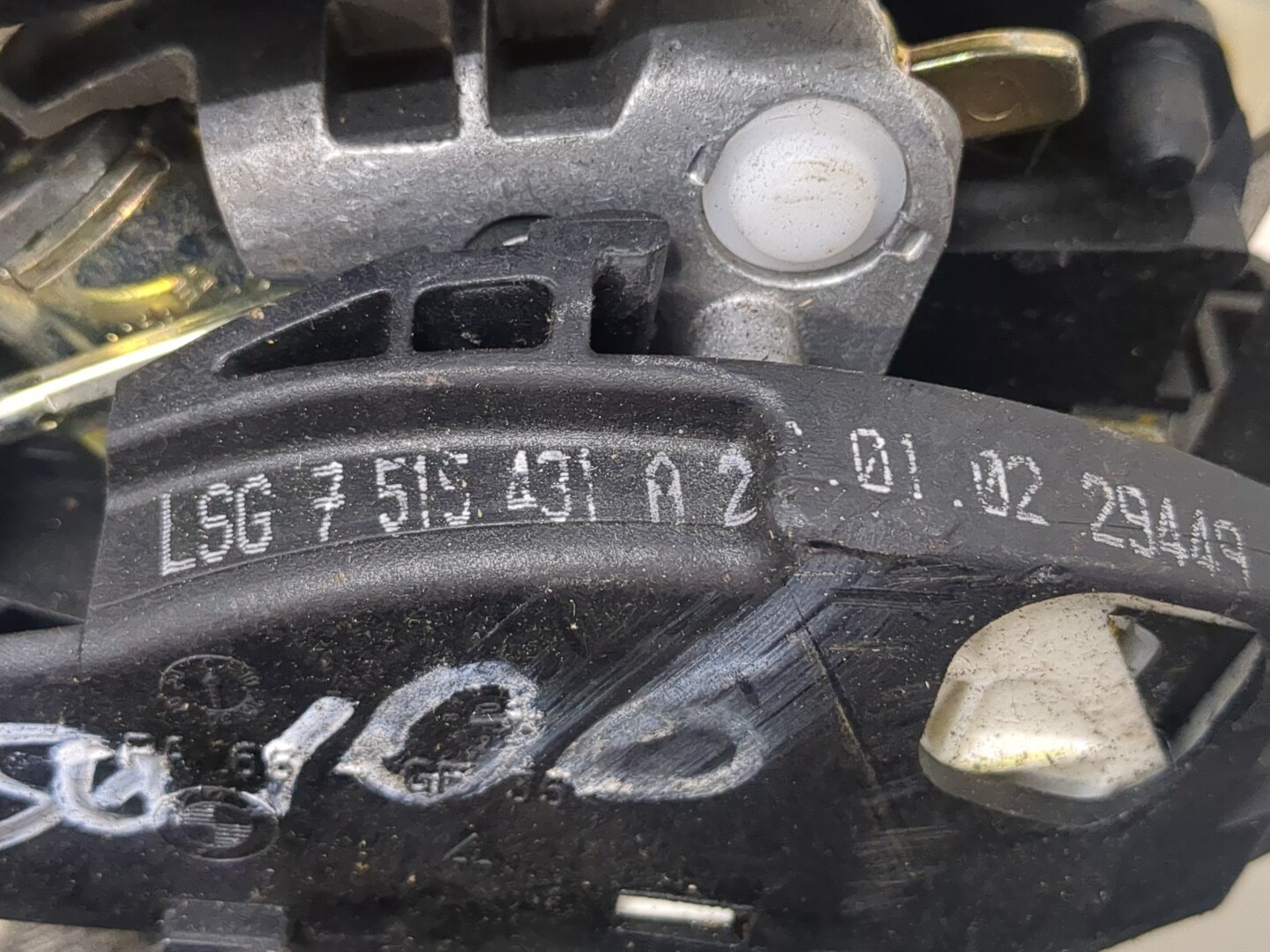 Кулиса МКПП / АКПП