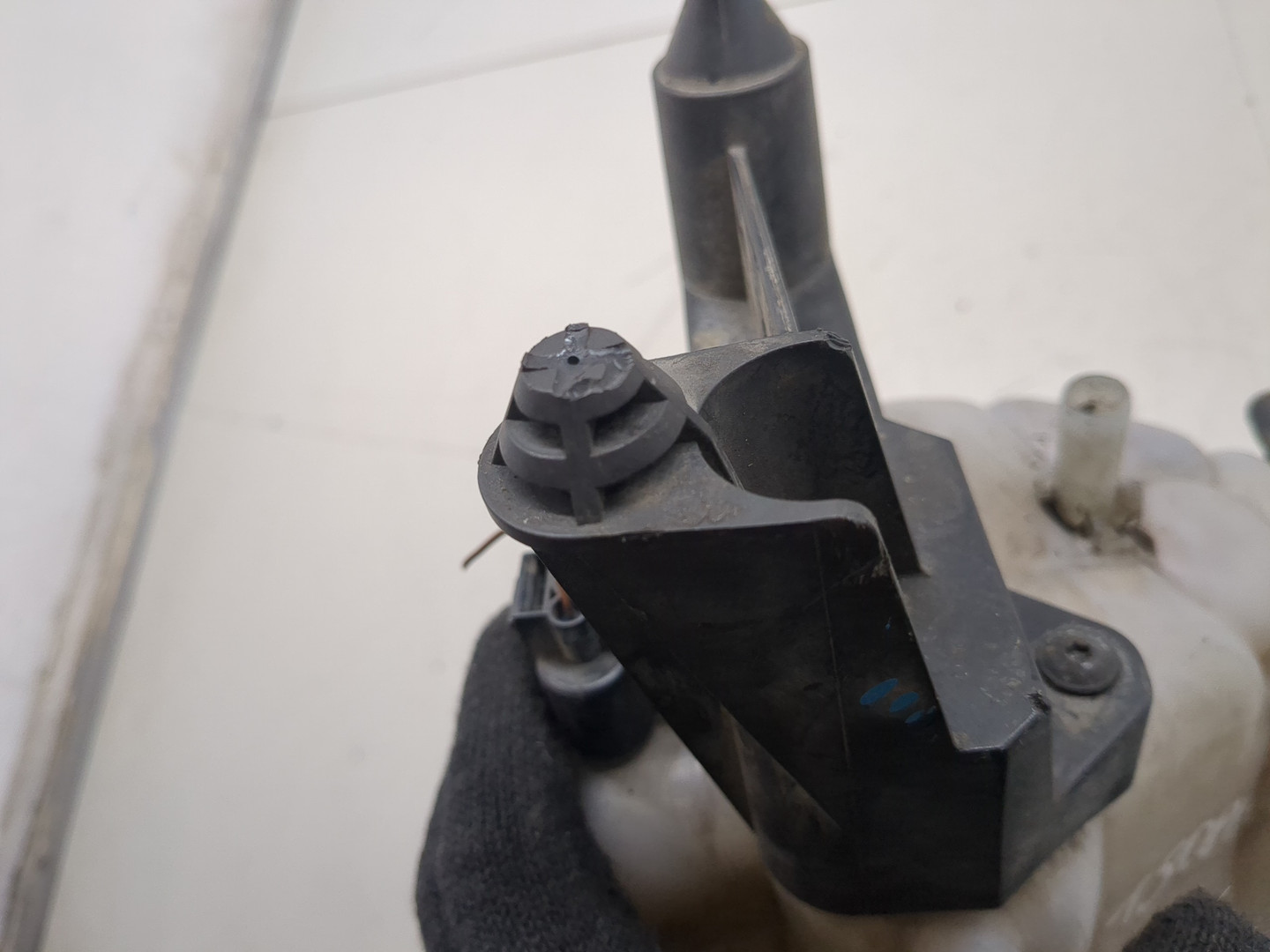 Бачок расширительный