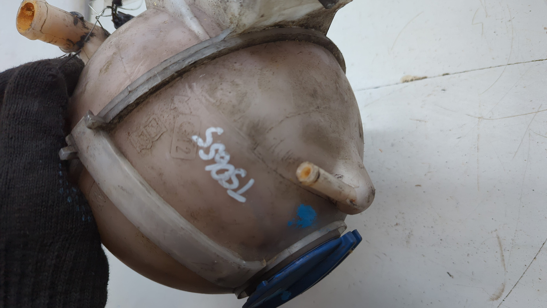 Бачок расширительный