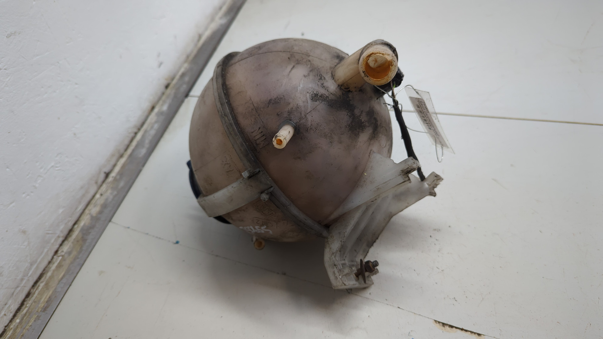 Бачок расширительный