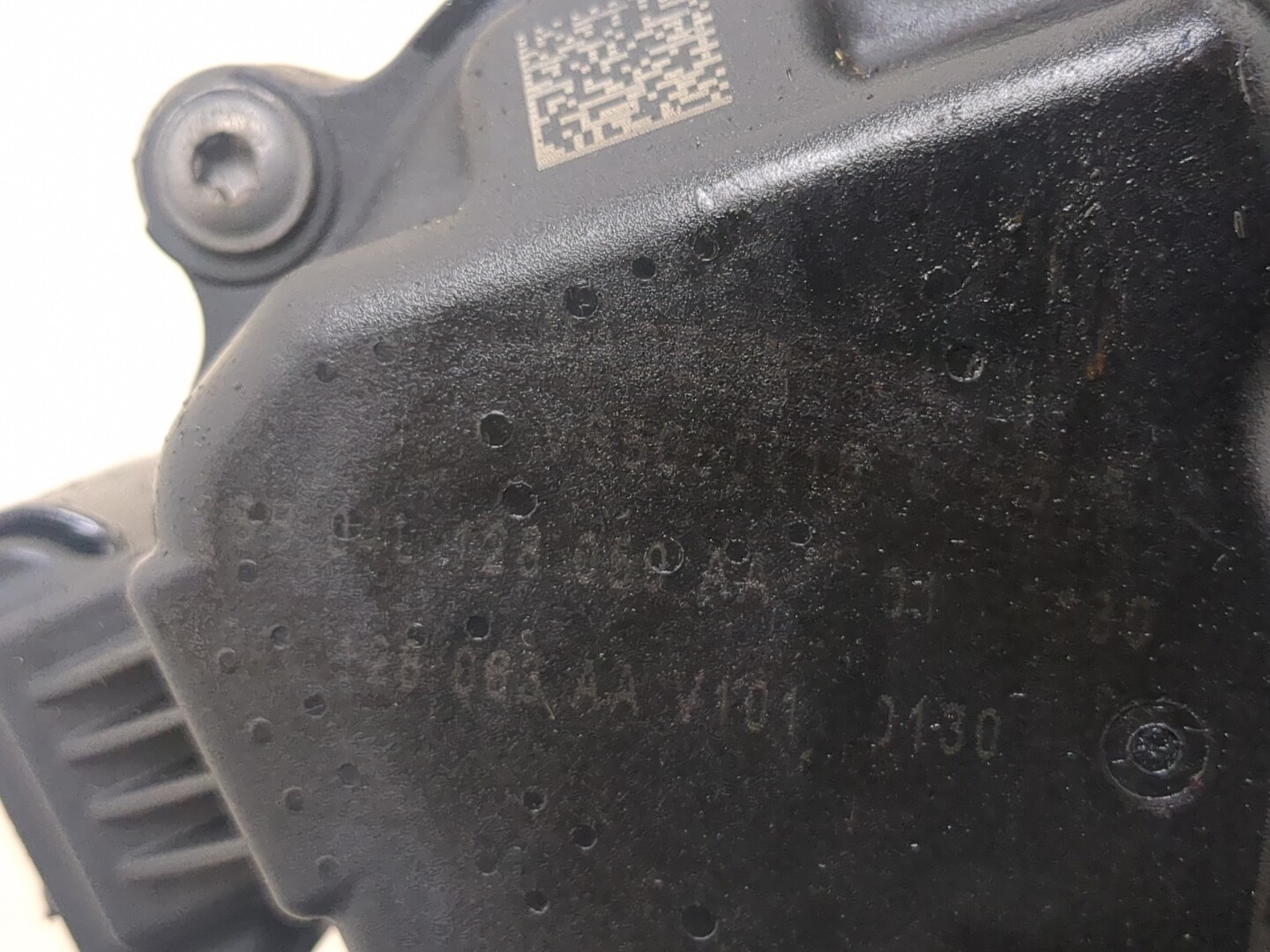 Заслонка дроссельная электрическая