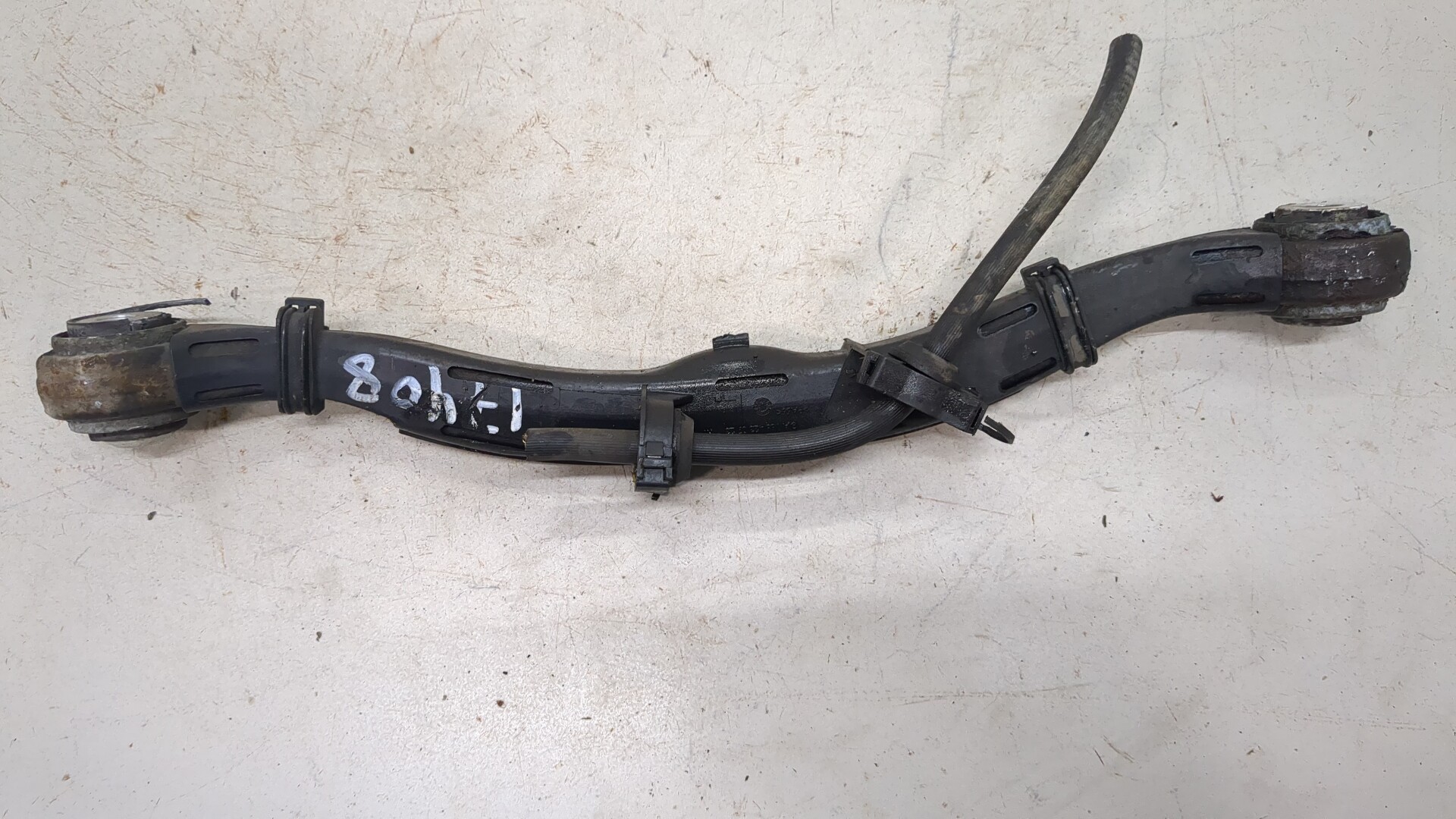 Рычаг задний