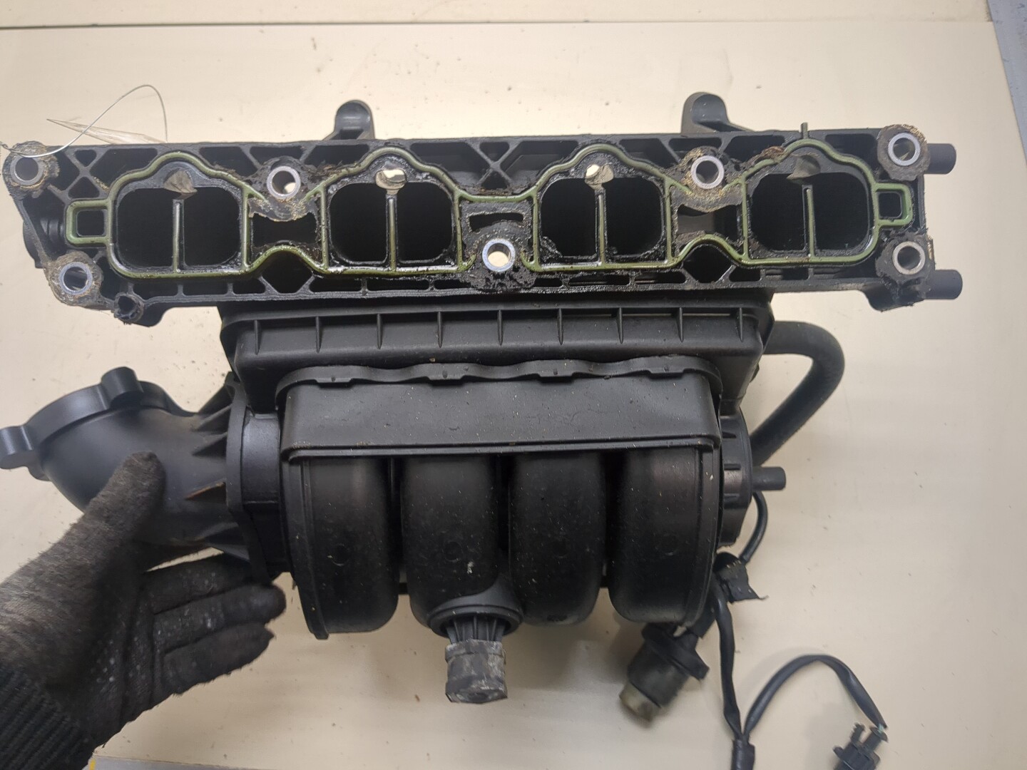 Коллектор впускной