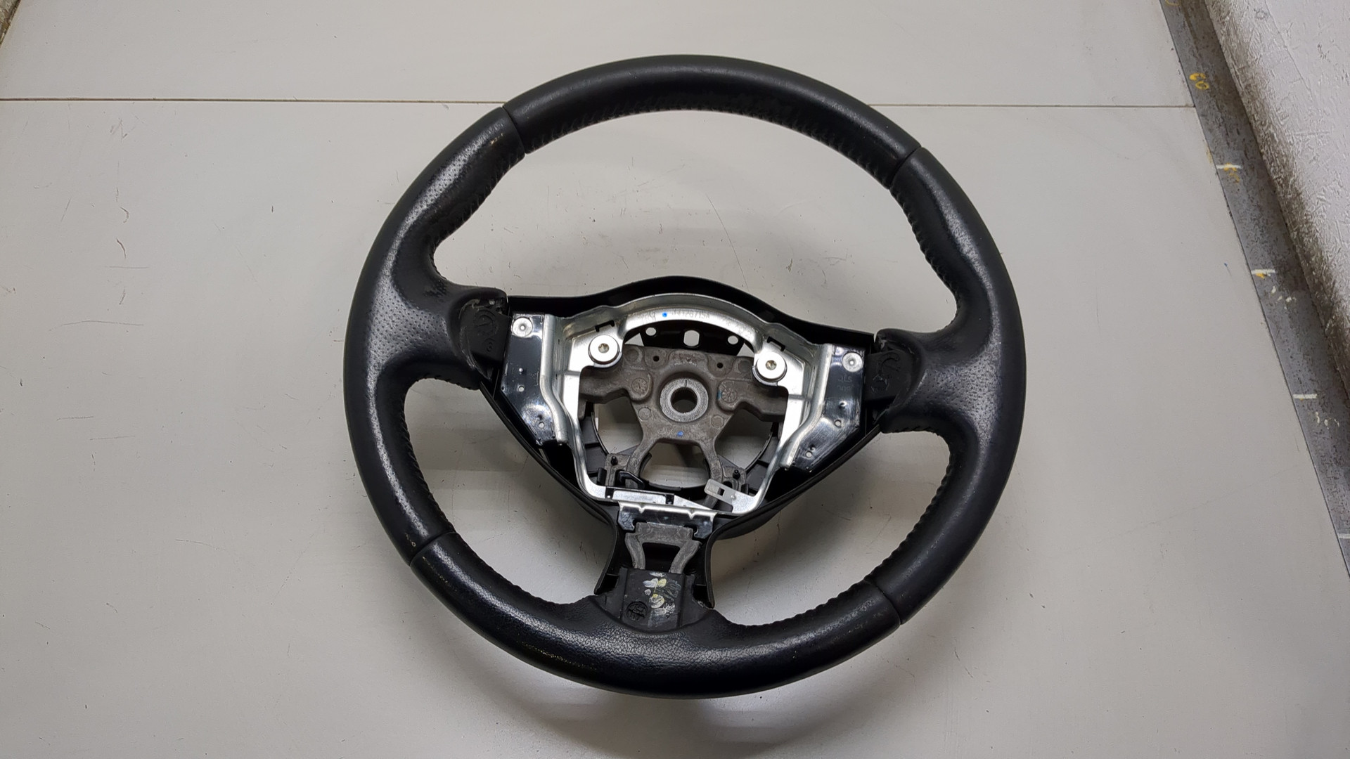 Рулевое колесо (руль)