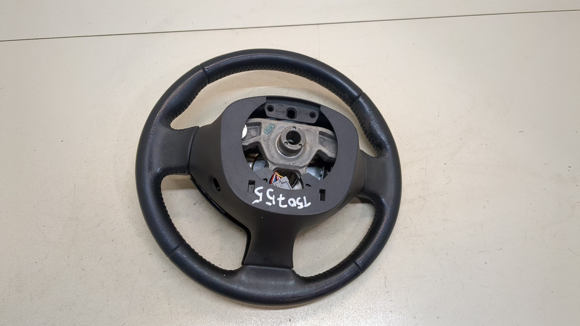 Рулевое колесо (руль)