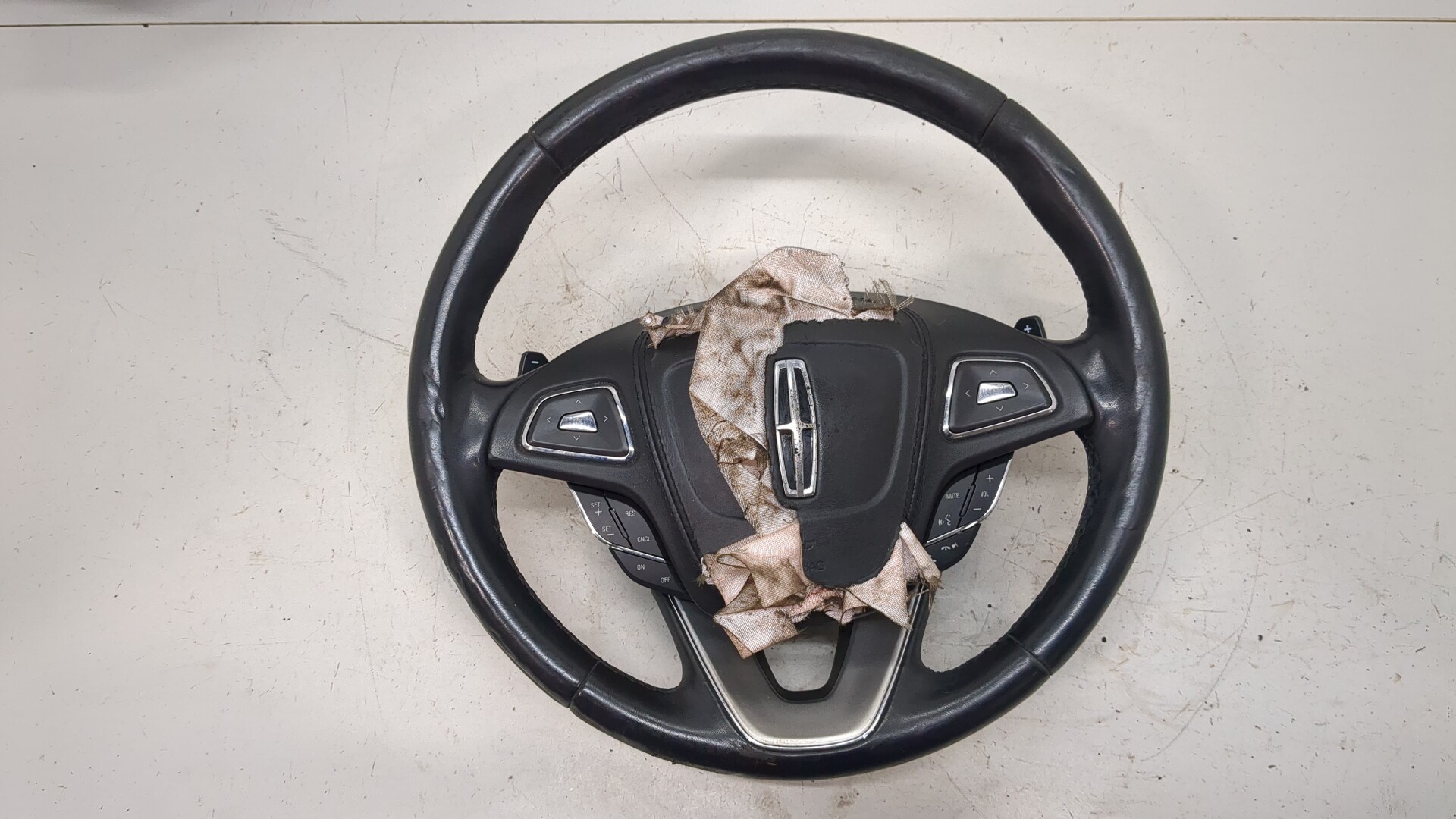 Рулевое колесо (руль)