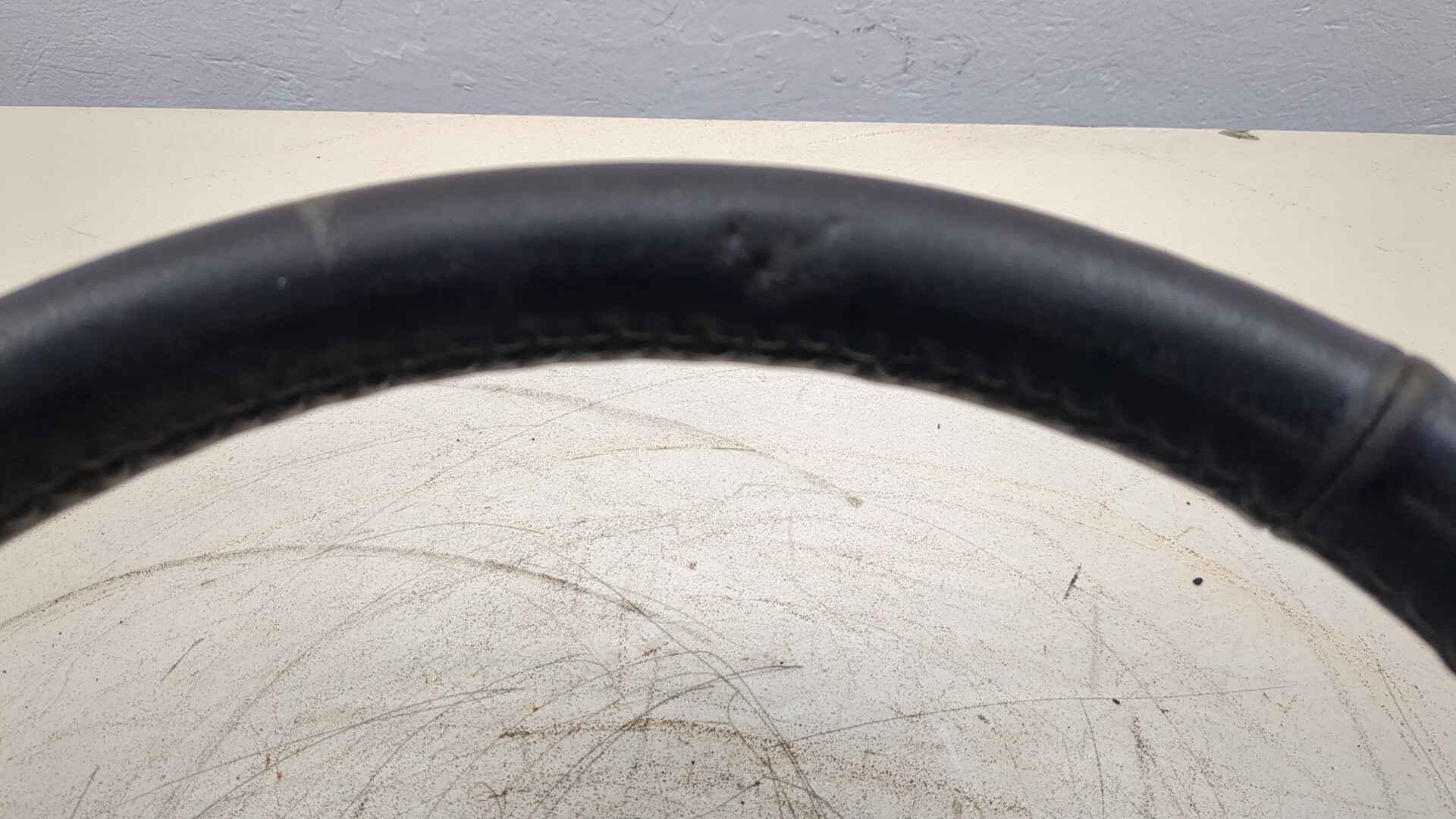 Рулевое колесо (руль)