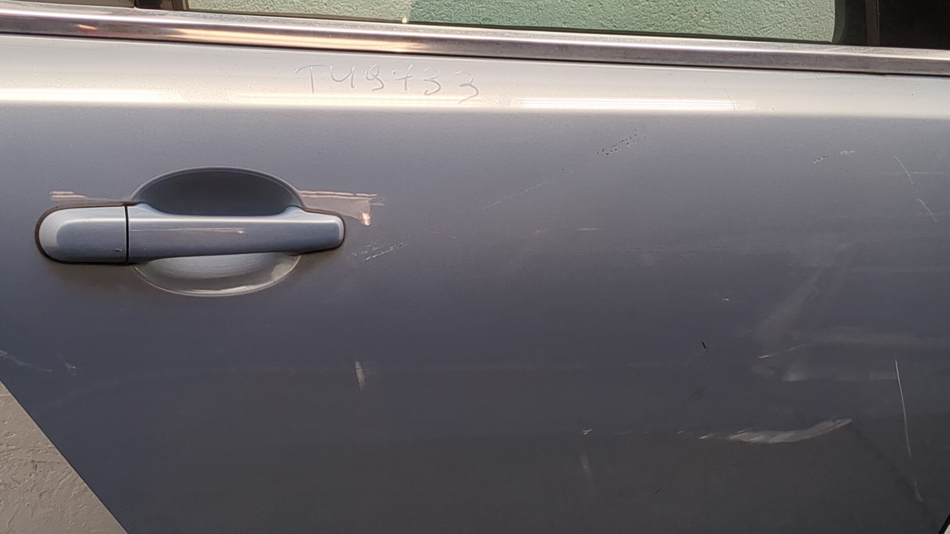 Дверь задняя правая