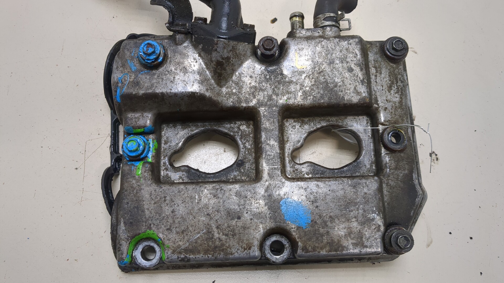 Крышка клапанная ГБЦ