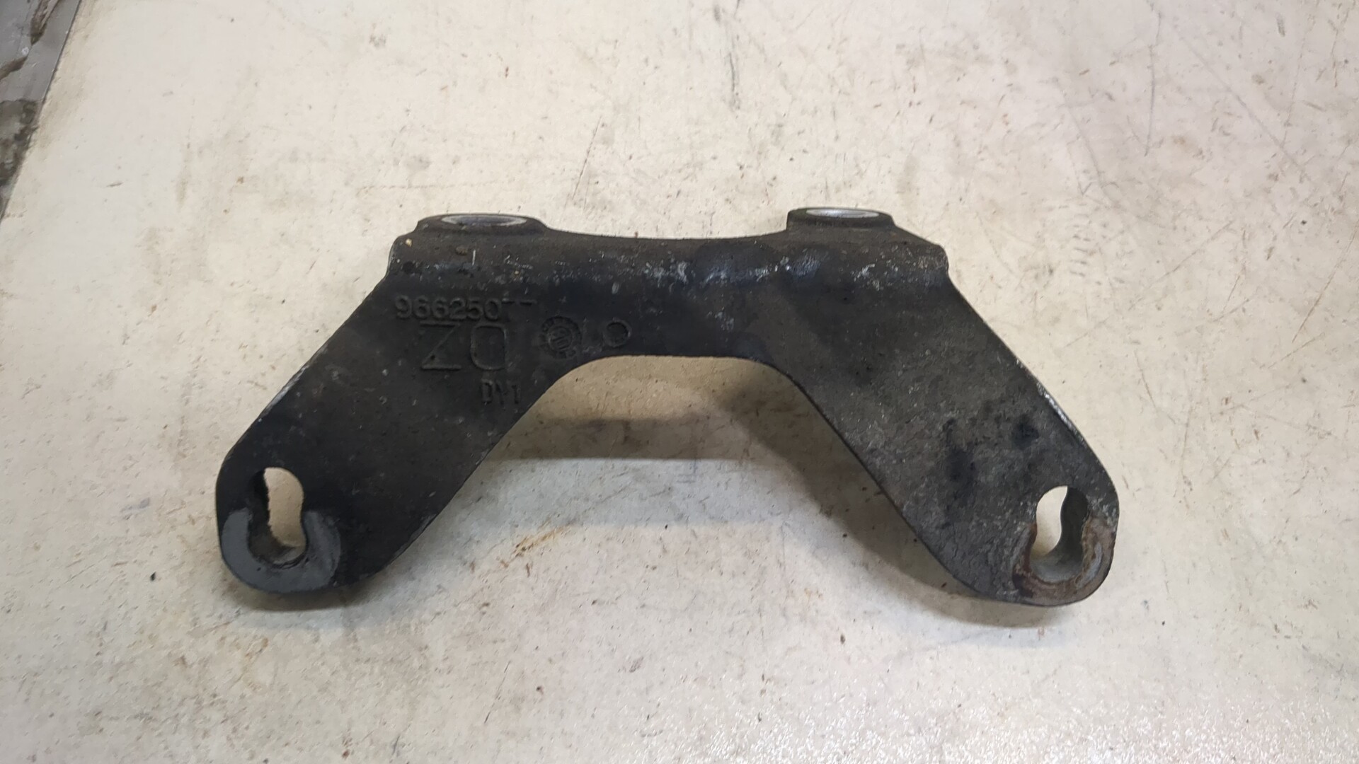 Кронштейн КПП