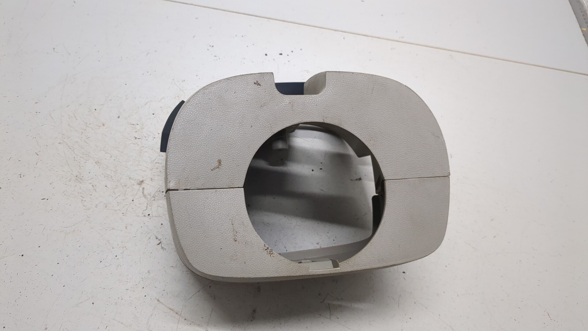 Кожух рулевой колонки