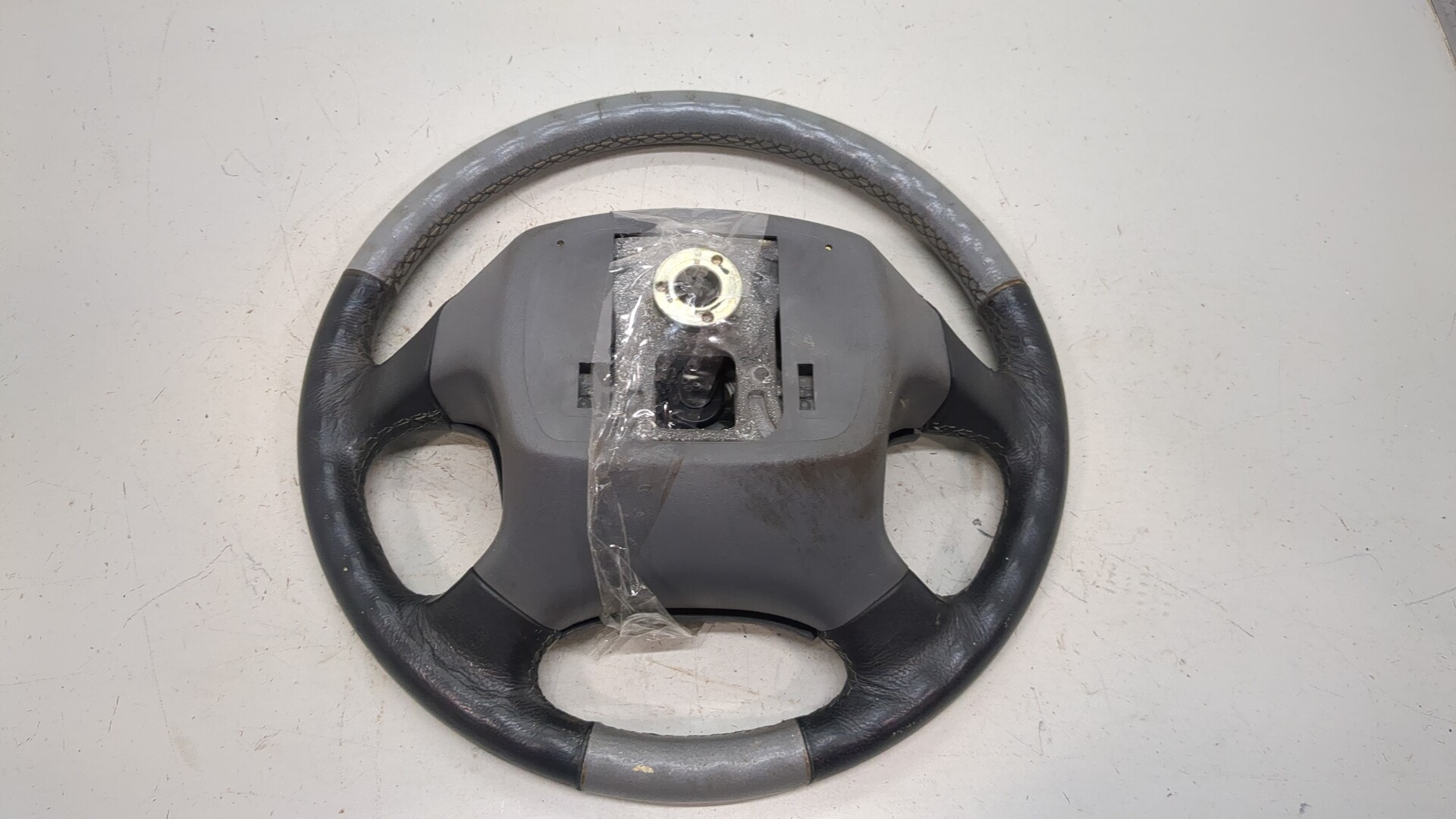 Рулевое колесо (руль)