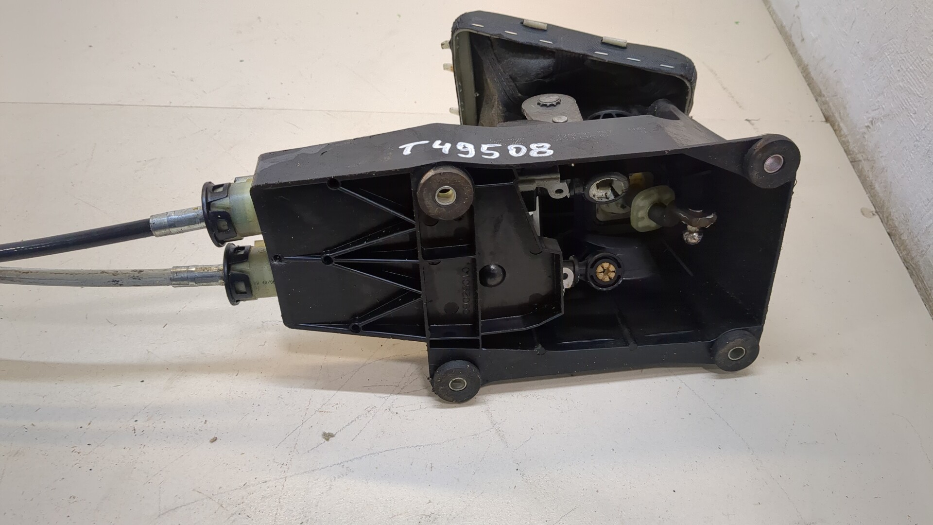 Кулиса МКПП / АКПП