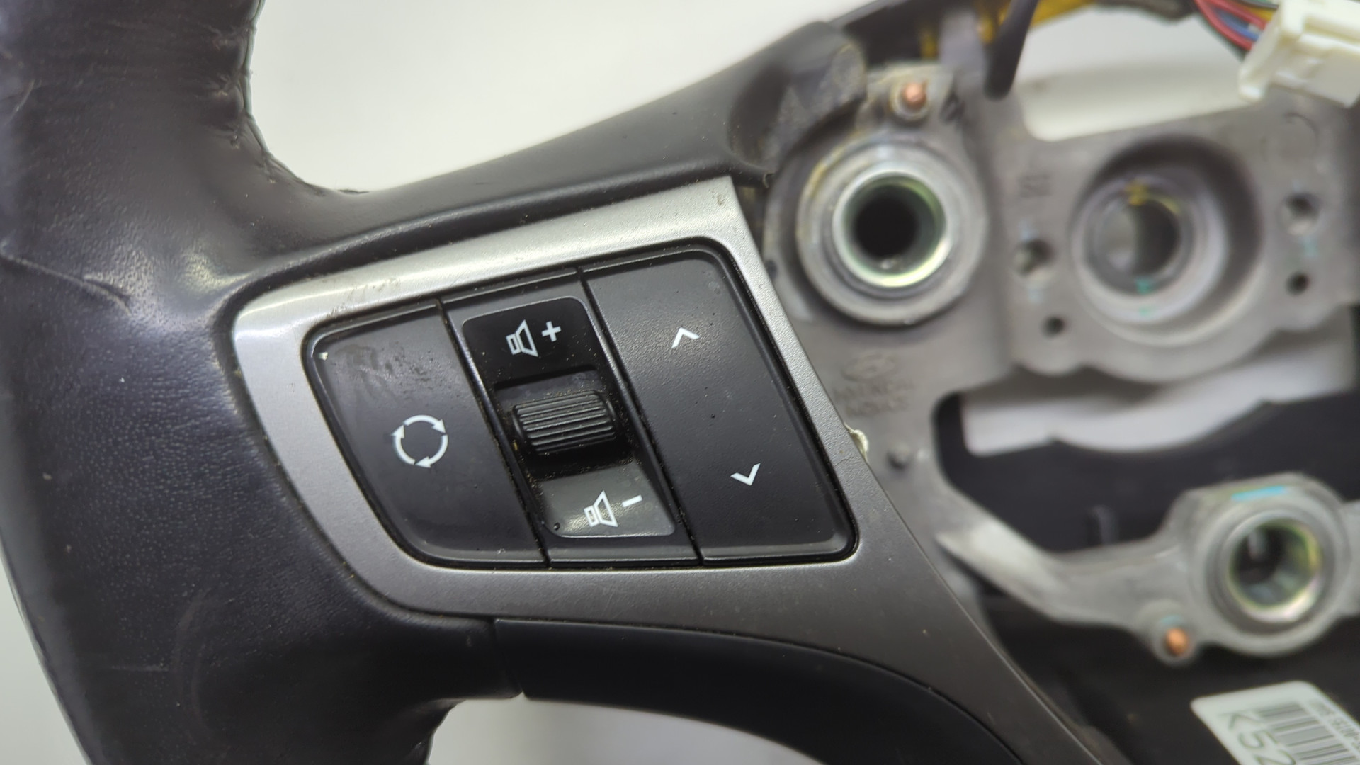 Рулевое колесо (руль)