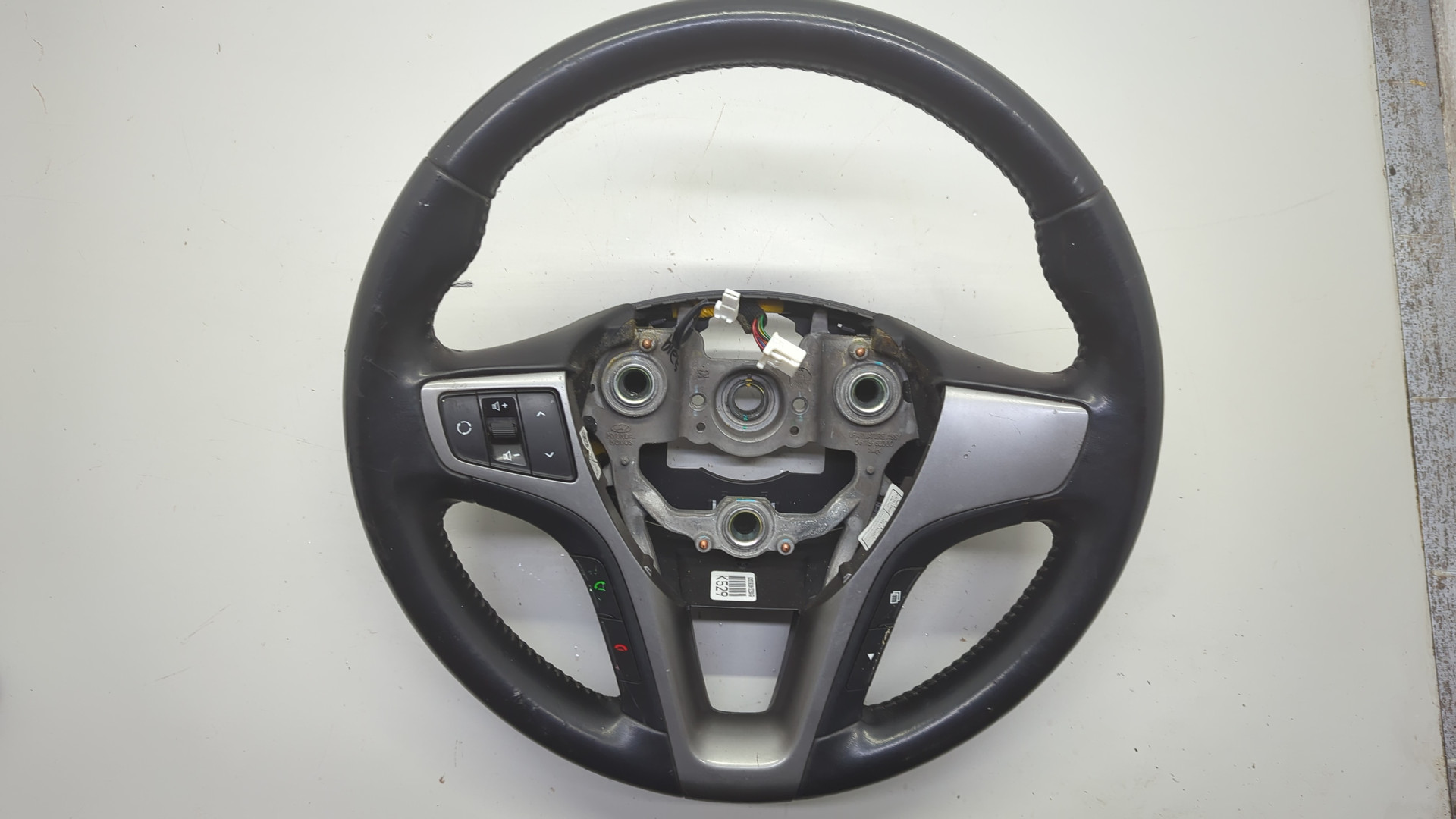 Рулевое колесо (руль)