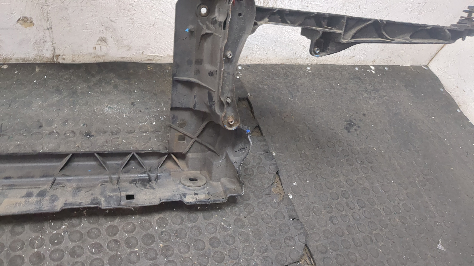 Панель передняя (телевизор)