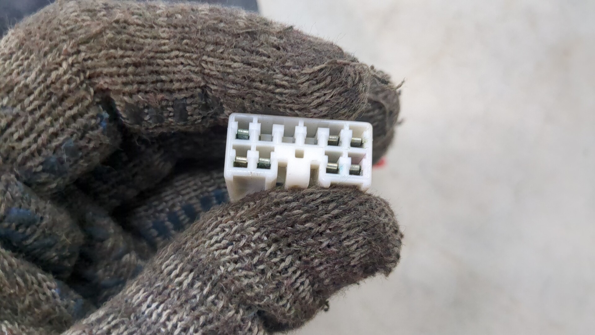 Зеркало правое электрическое