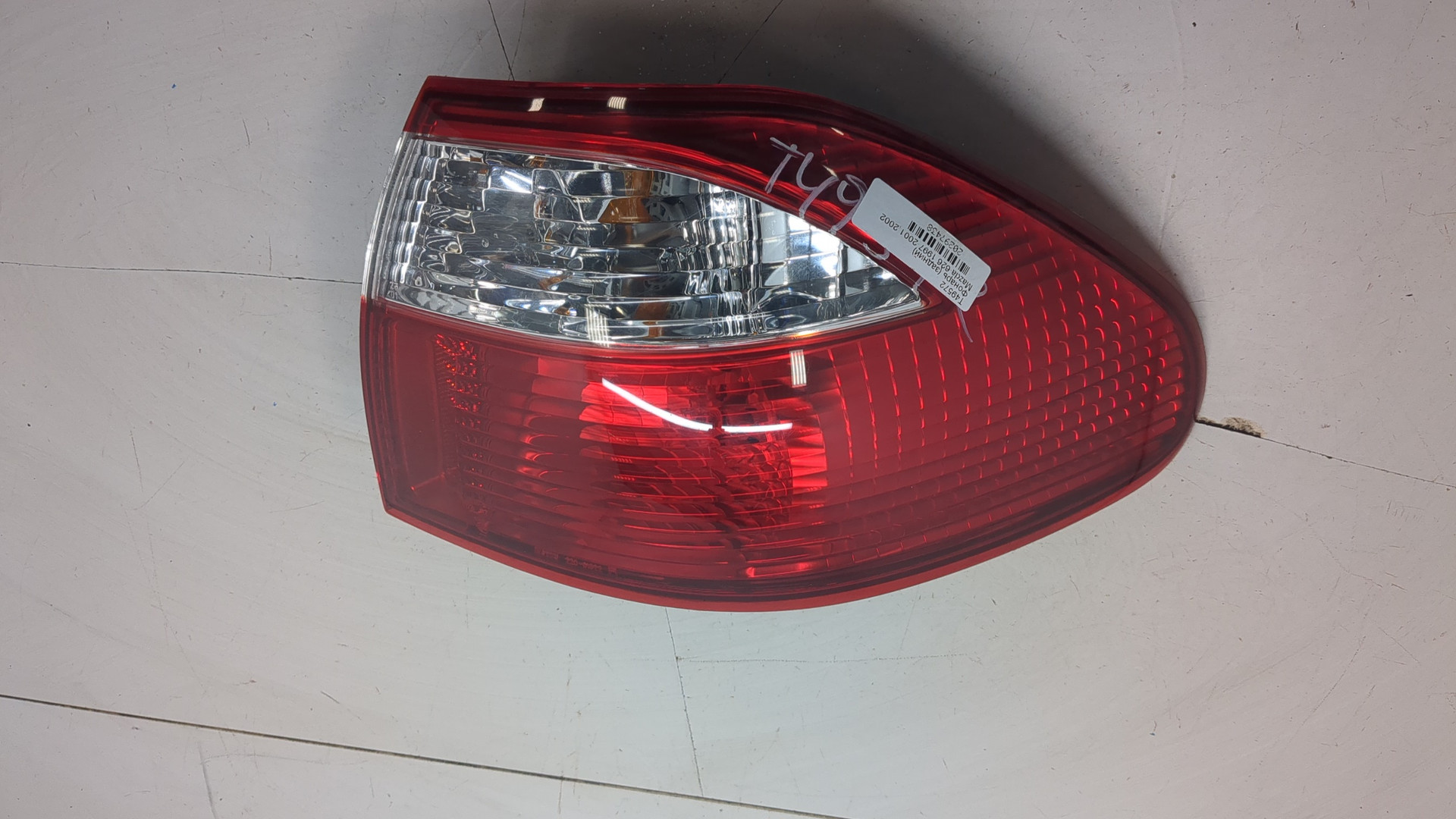 Фонарь задний правый