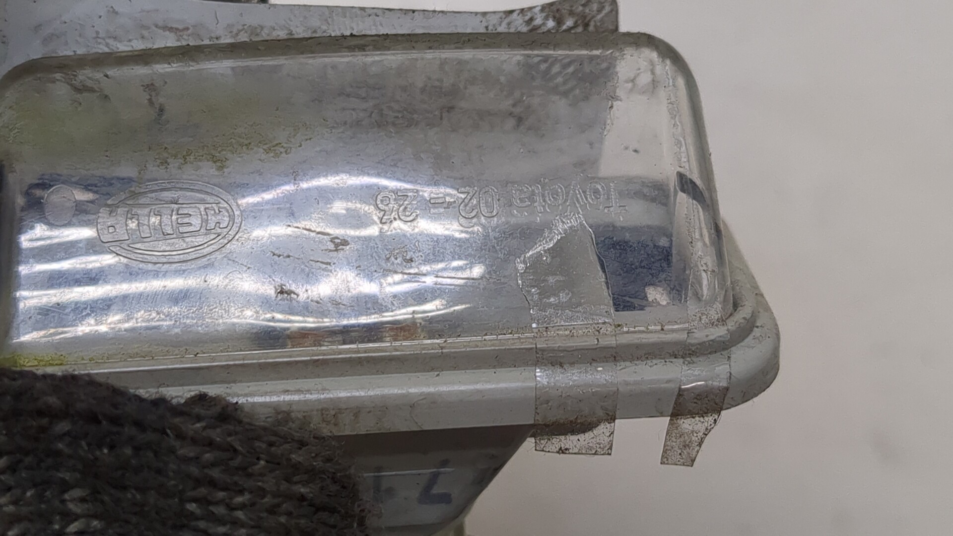 Фонарь подсветки номера