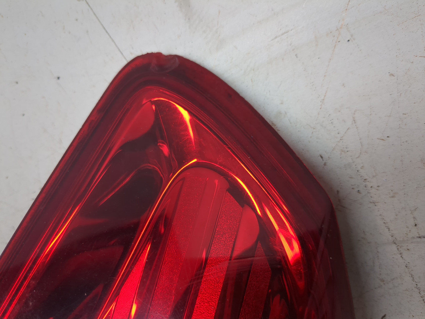 Фонарь задний правый