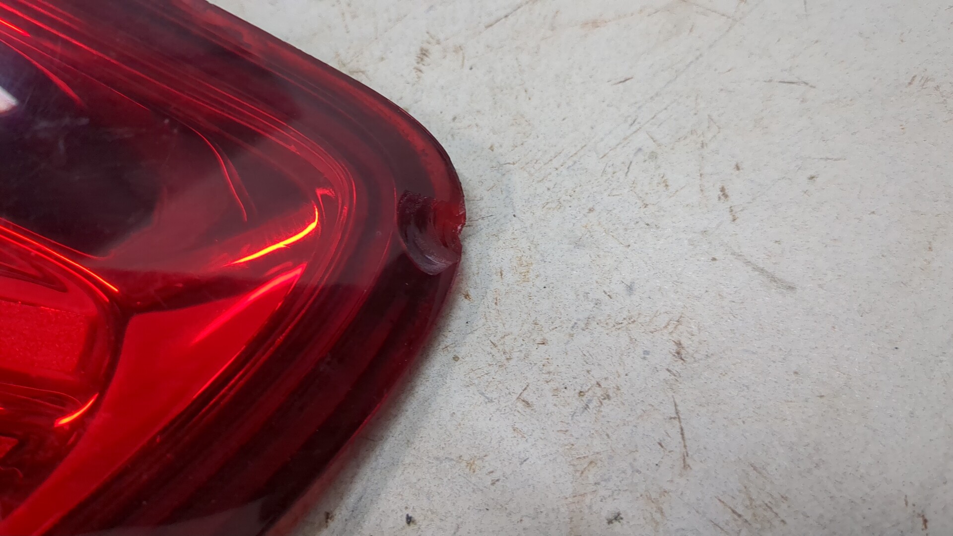 Фонарь задний правый