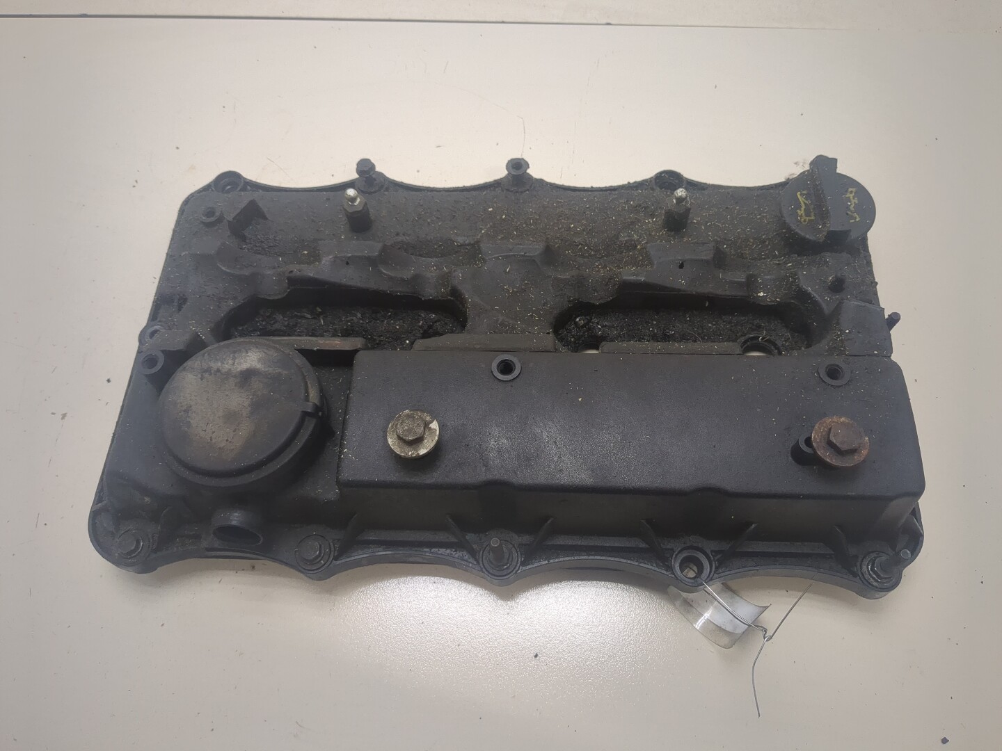 Крышка клапанная ГБЦ