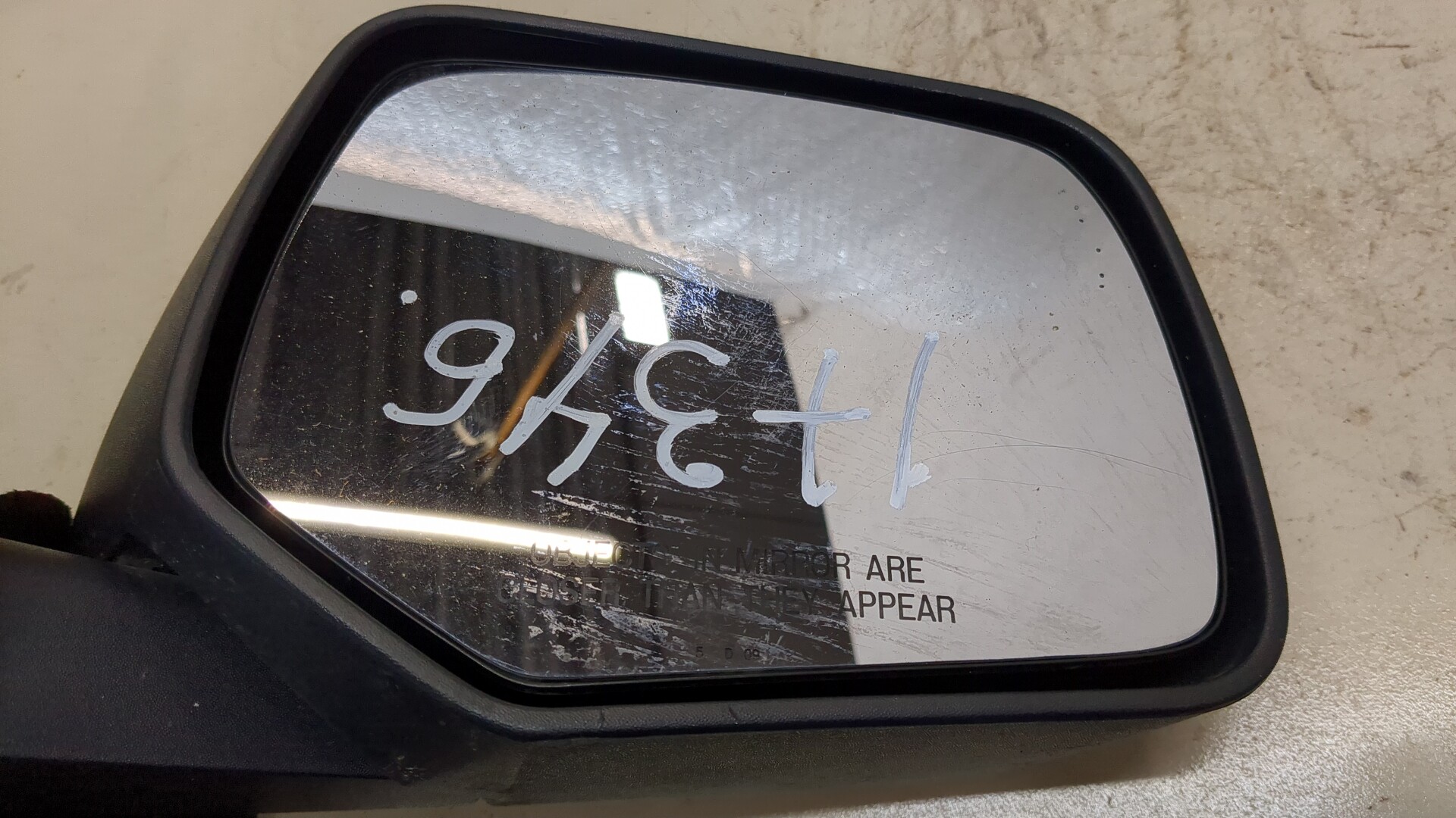 Зеркало правое электрическое