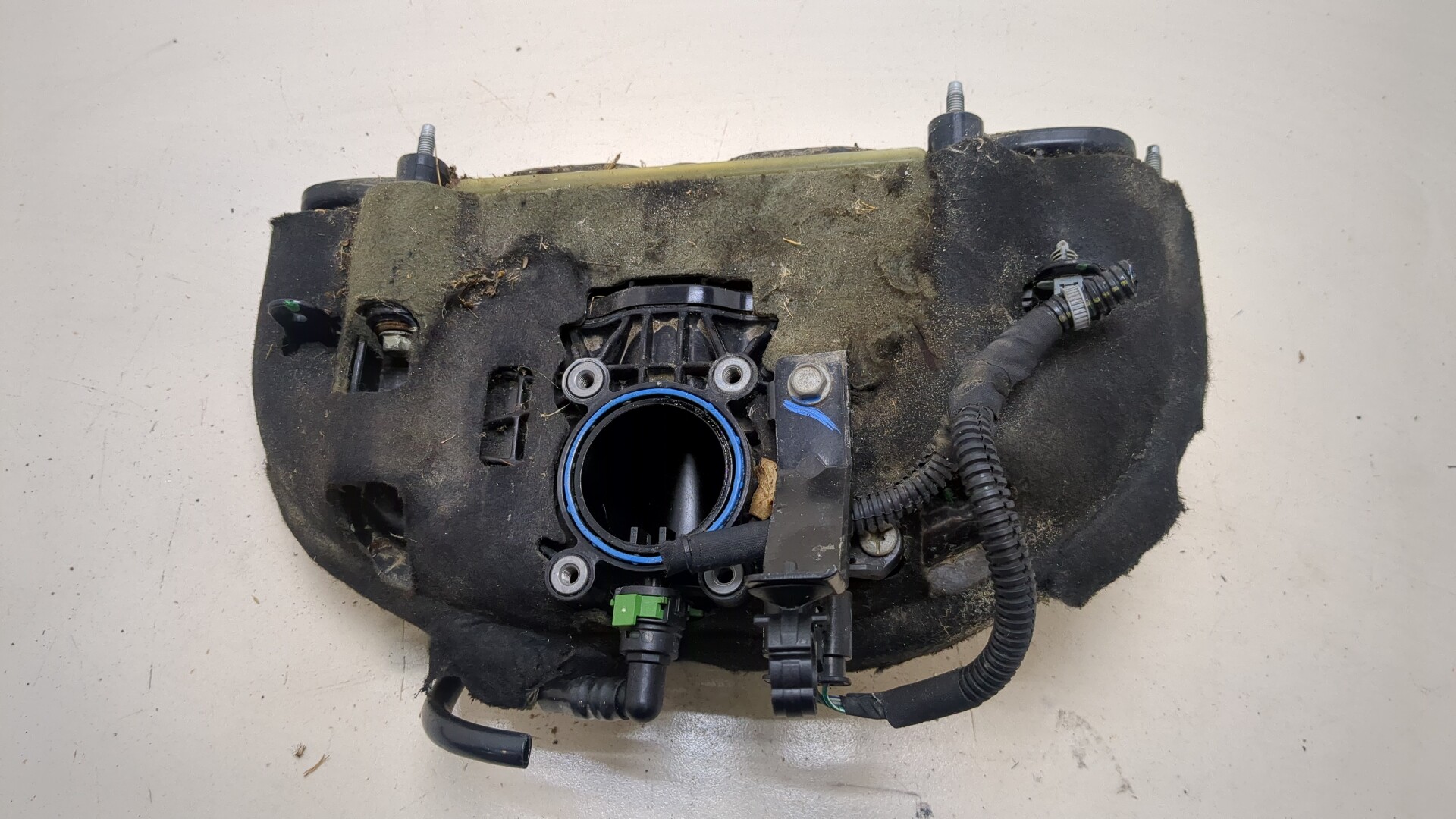 Коллектор впускной