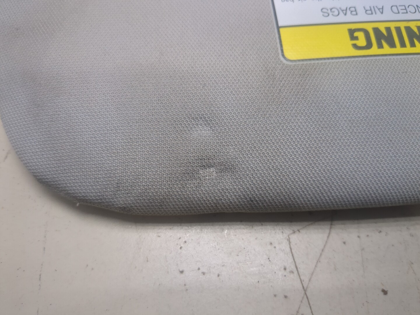 Козырек солнцезащитный