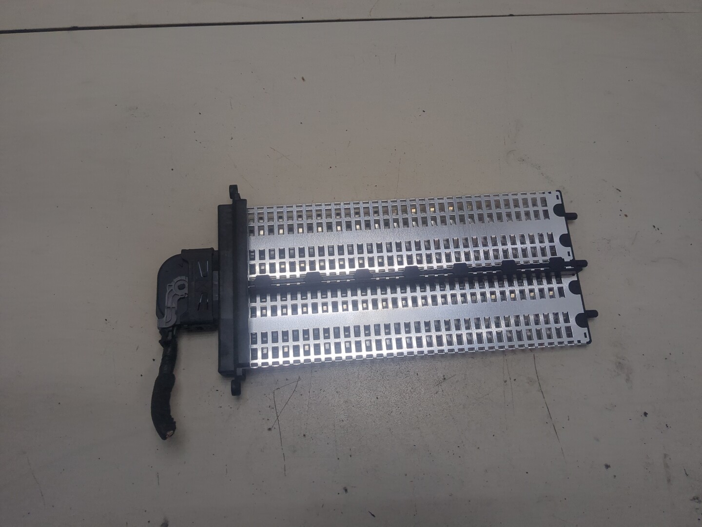 Радиатор отопителя электрический