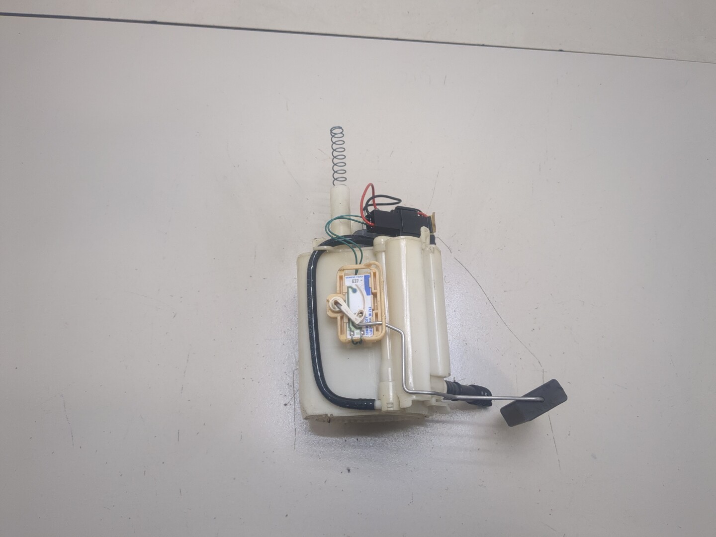 Насос топливный электрический