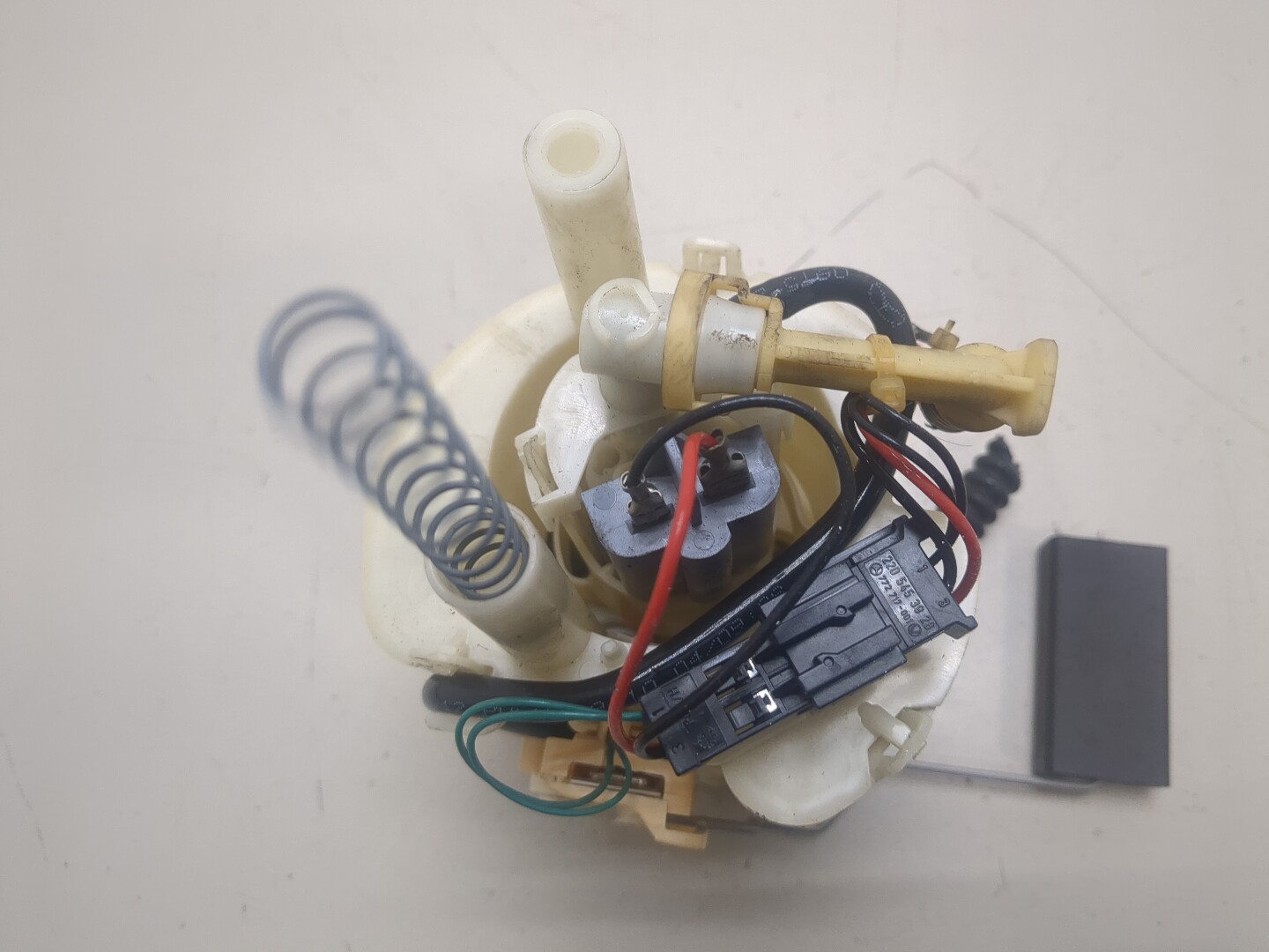 Насос топливный электрический