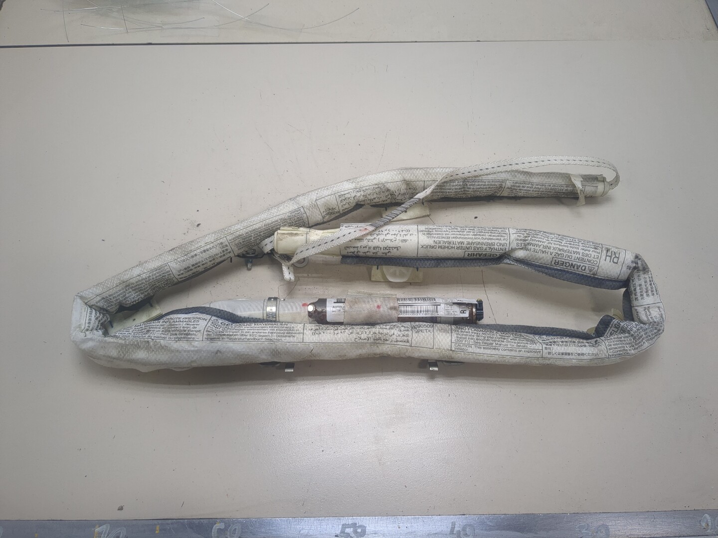 Подушка безопасности боковая (шторка)