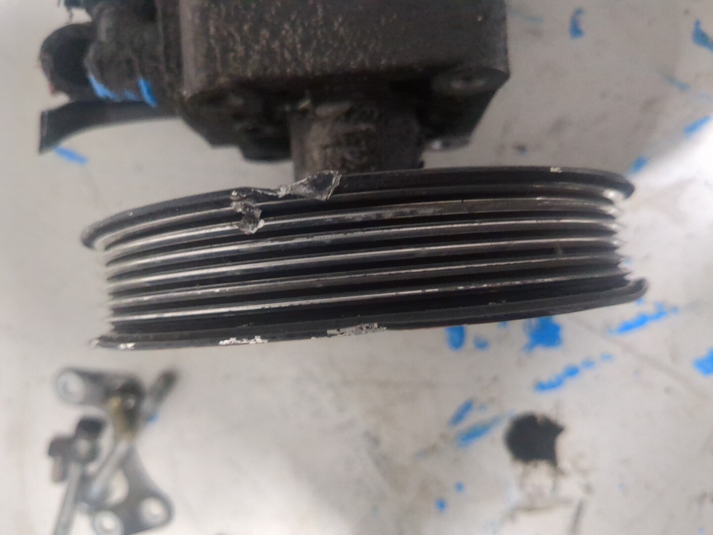 Насос ГУР (гидроусилитель руля)