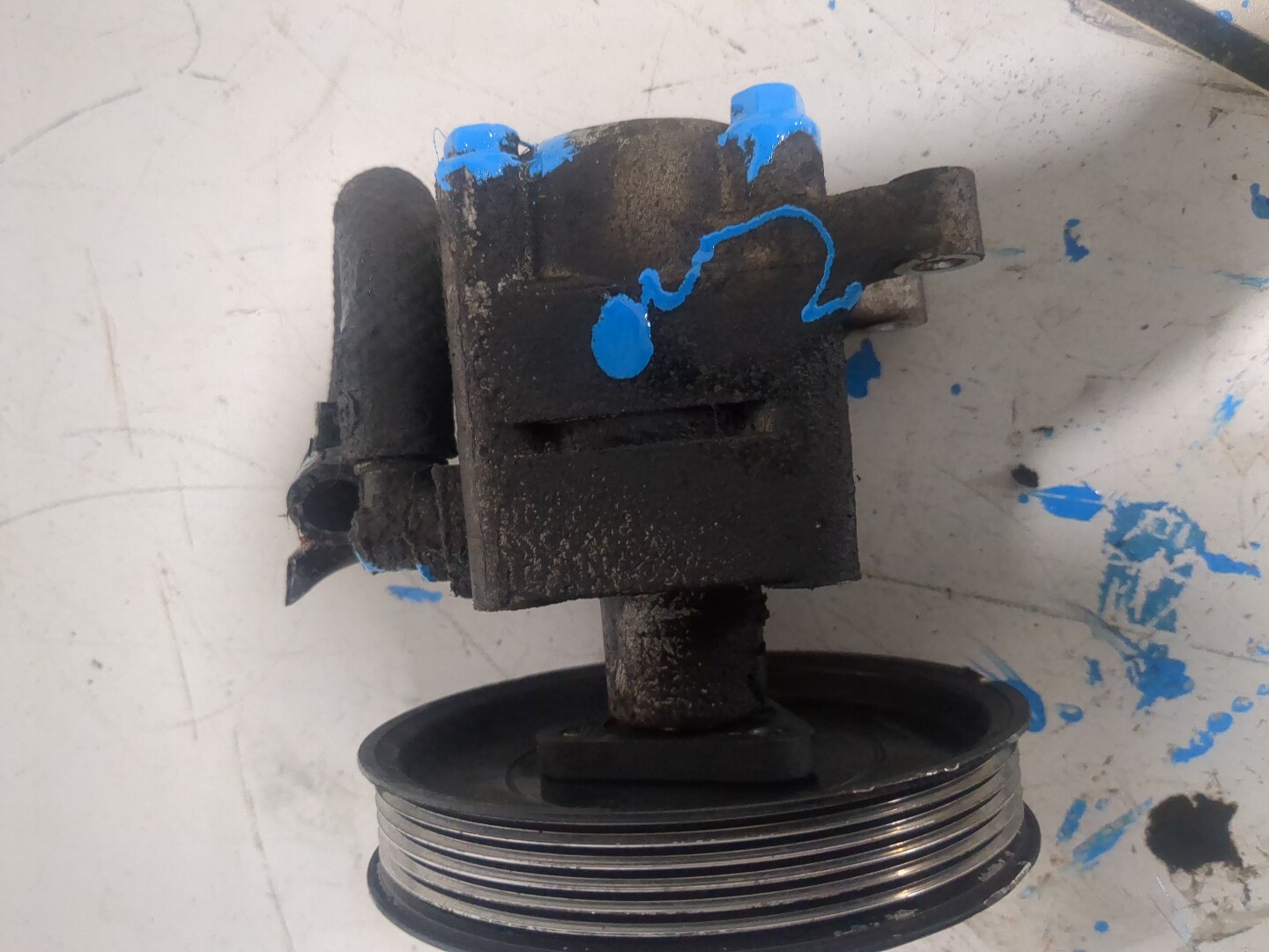 Насос ГУР (гидроусилитель руля)