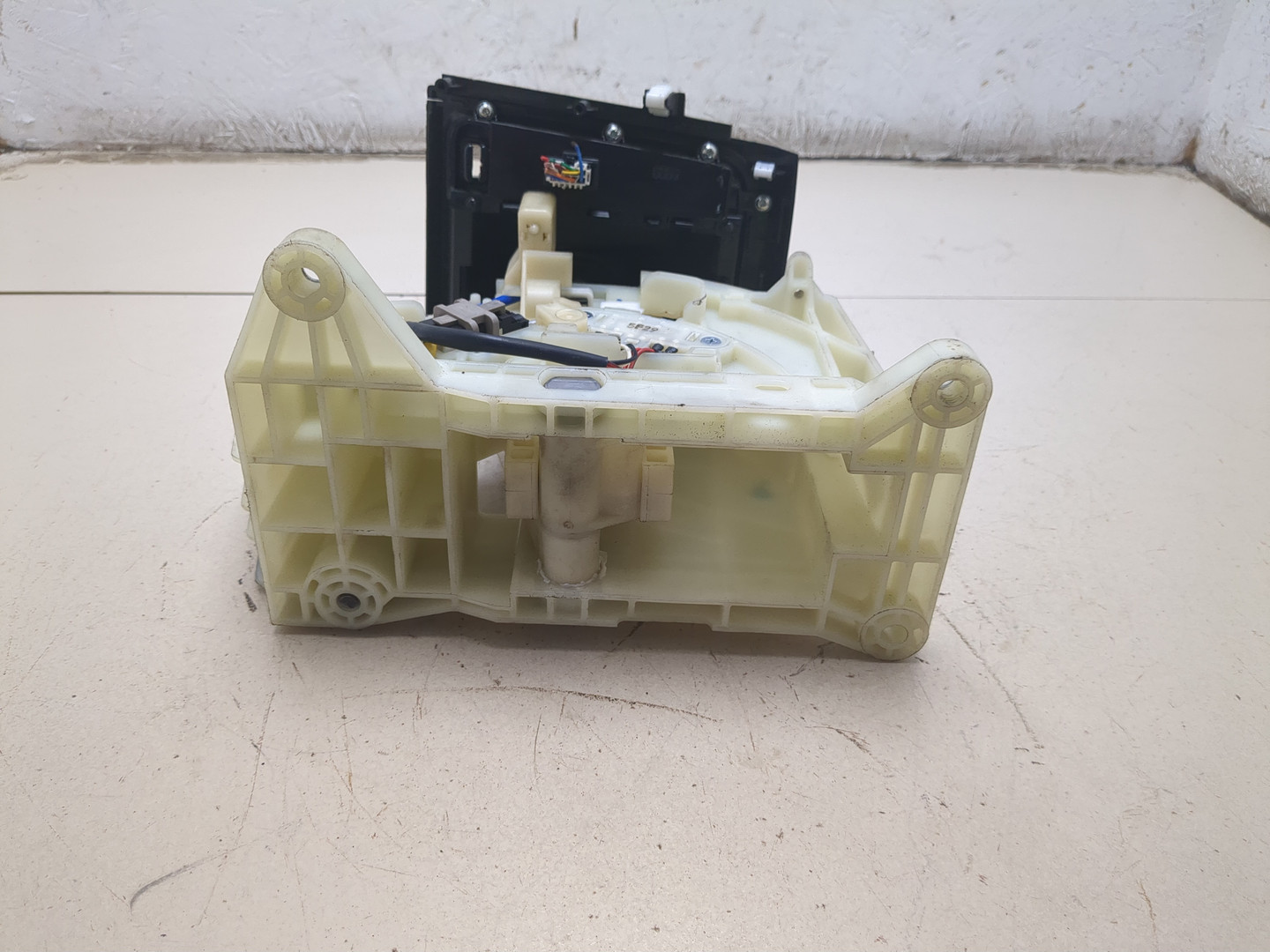 Кулиса МКПП / АКПП