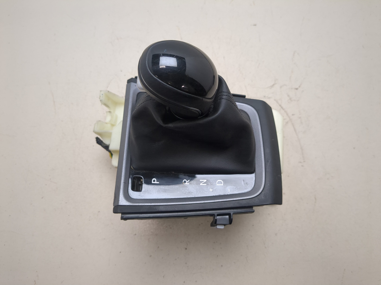 Кулиса МКПП / АКПП