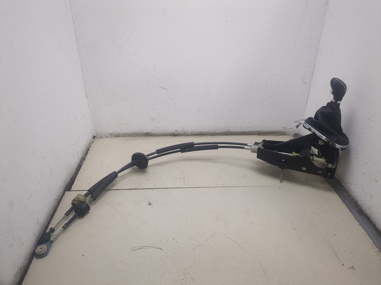 Кулиса МКПП / АКПП