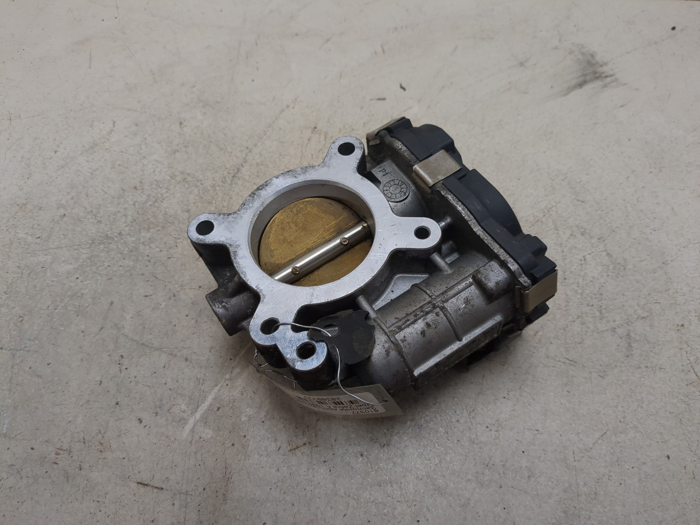 Заслонка дроссельная электрическая